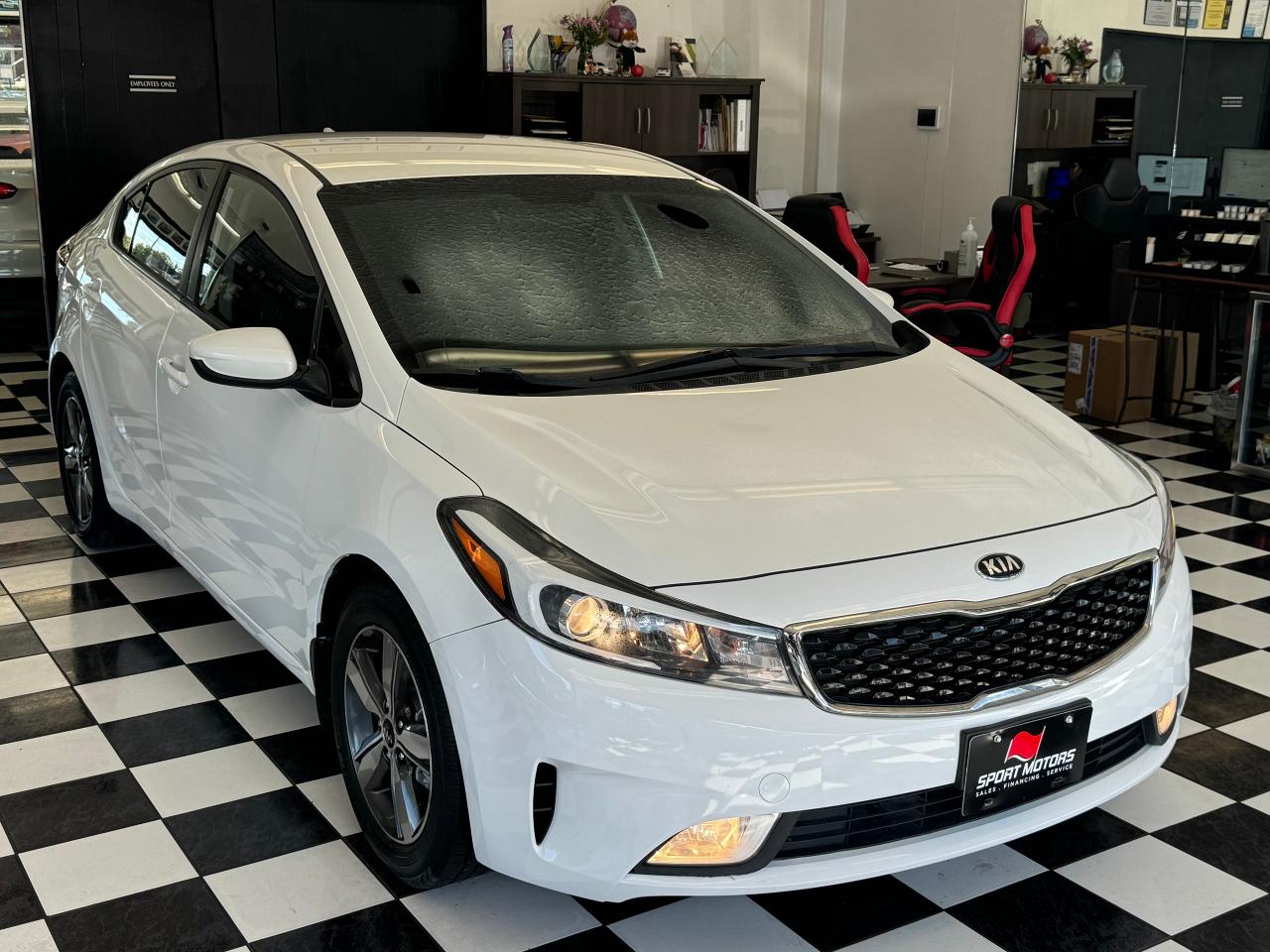 2018 Kia Forte LX+New Brakes+ApplePlay+Heated Seats+CLEAN CARFAX Photo69