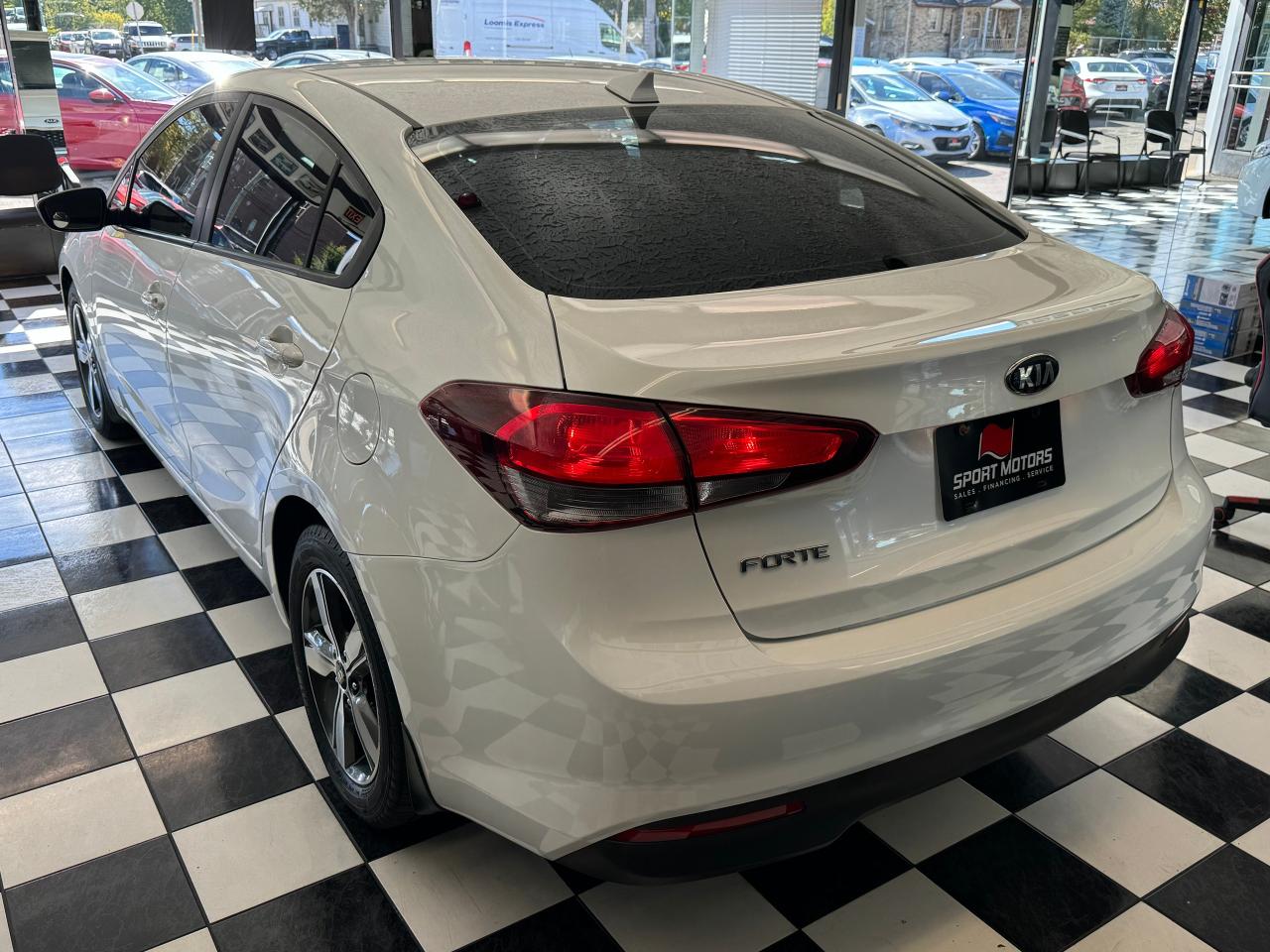 2018 Kia Forte LX+New Brakes+ApplePlay+Heated Seats+CLEAN CARFAX Photo66