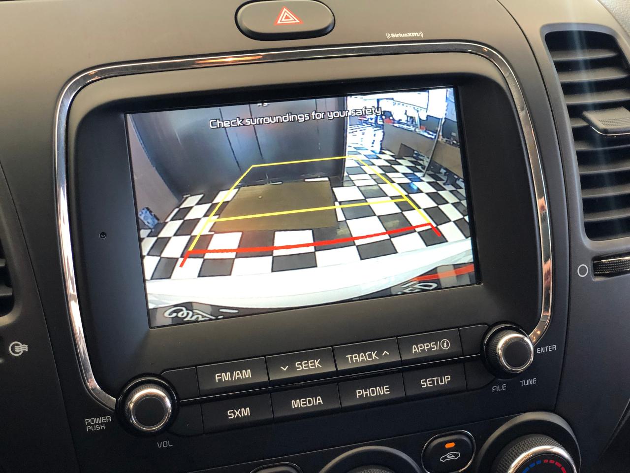2018 Kia Forte LX+New Brakes+ApplePlay+Heated Seats+CLEAN CARFAX - Photo #11