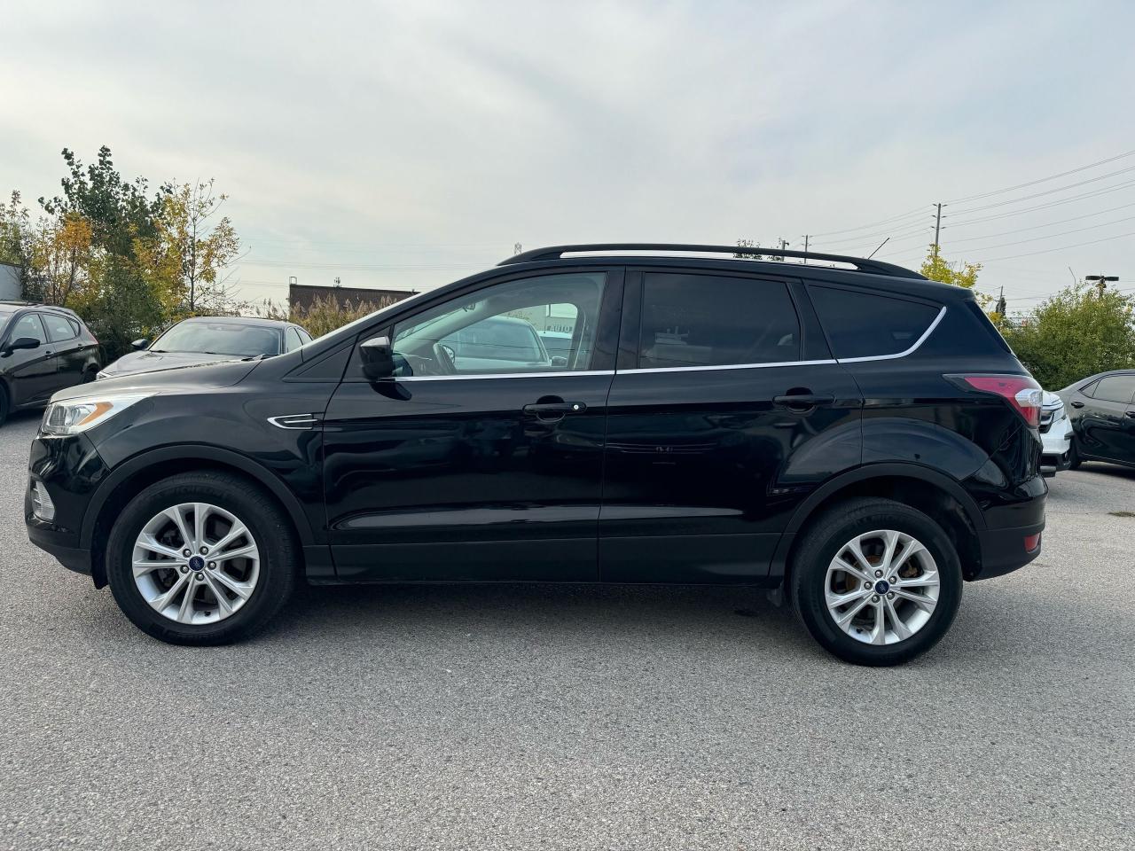 2017 Ford Escape SE - Photo #8