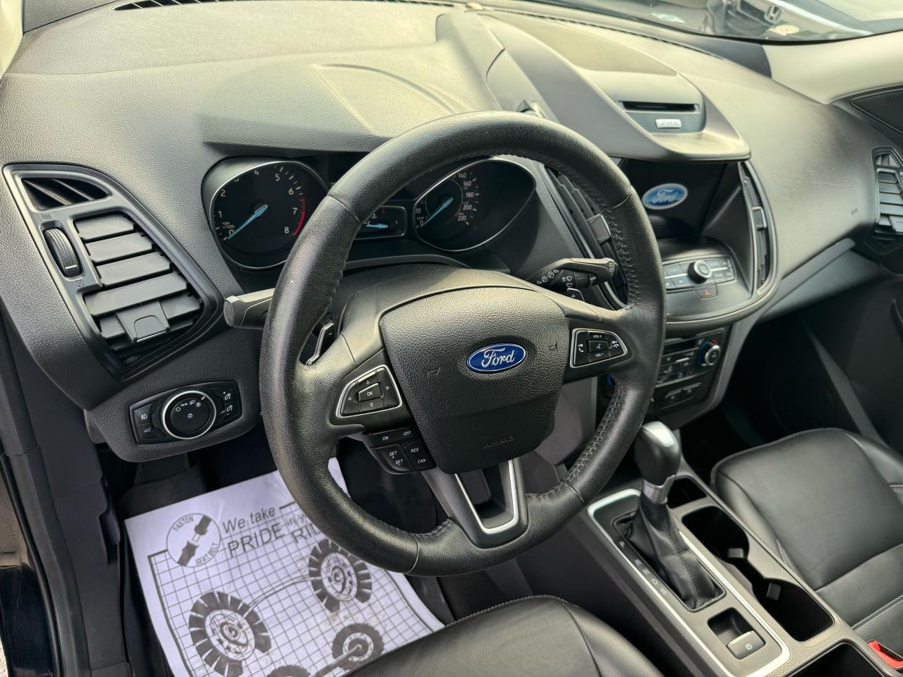 2017 Ford Escape SE - Photo #10