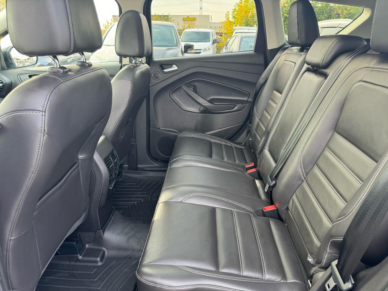 2017 Ford Escape SE - Photo #12