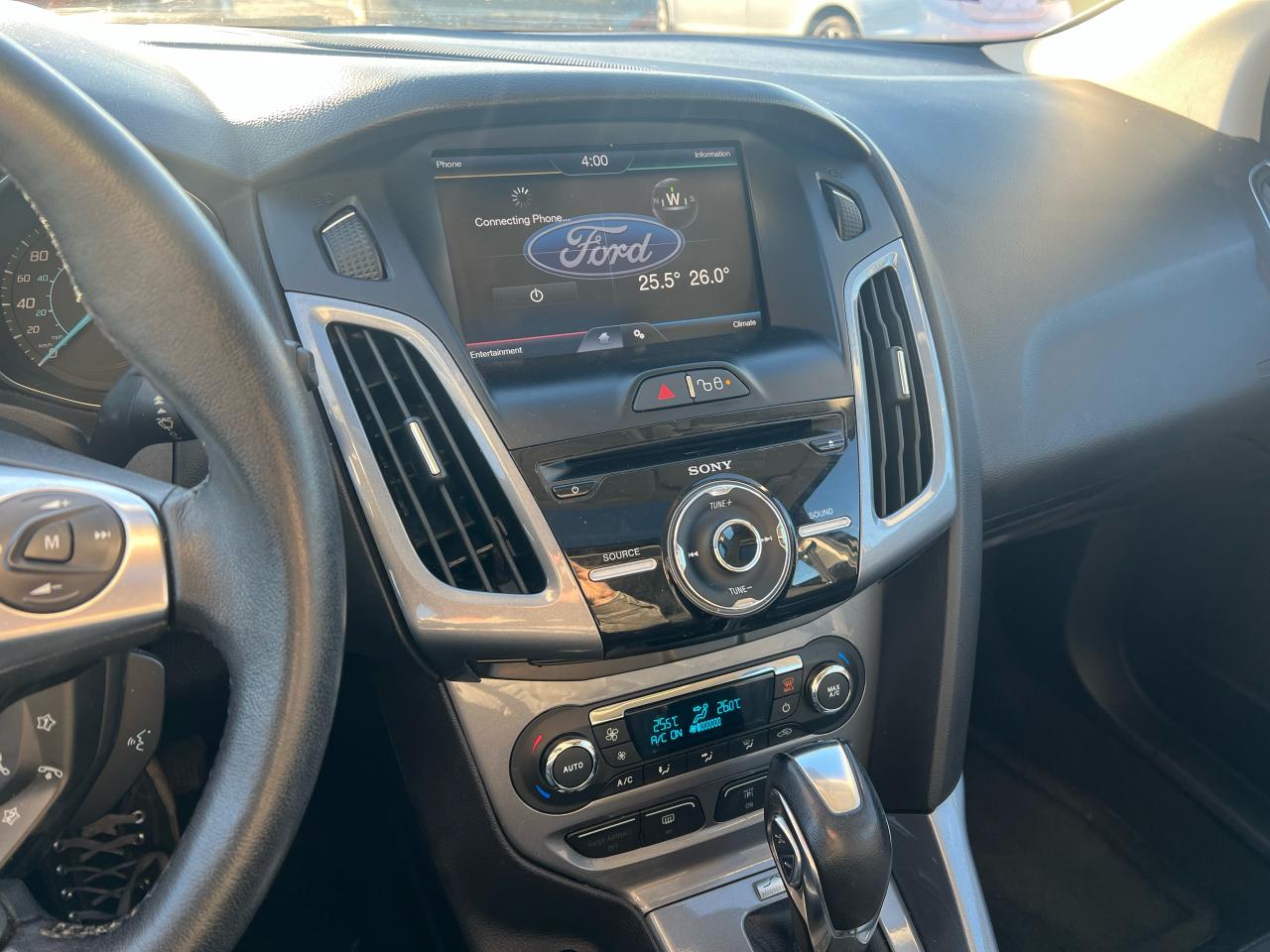 2012 Ford Focus Titanium Leather Sun Roof Heated Seats+ - Photo #15