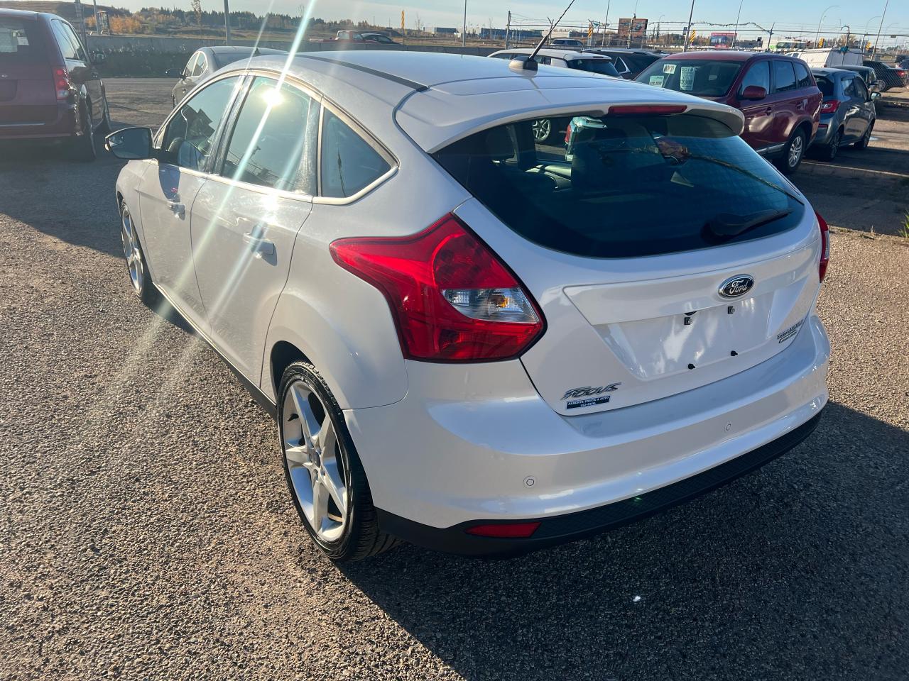 2012 Ford Focus Titanium Leather Sun Roof Heated Seats+ - Photo #3