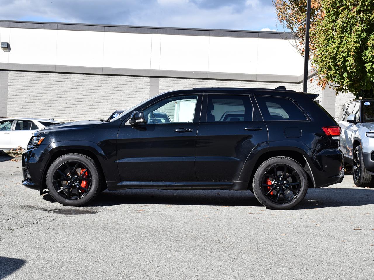 Used 2017 Jeep Grand Cherokee SRT - Navigation, Park Assist, Panoramic Sunroof for sale in Coquitlam, BC