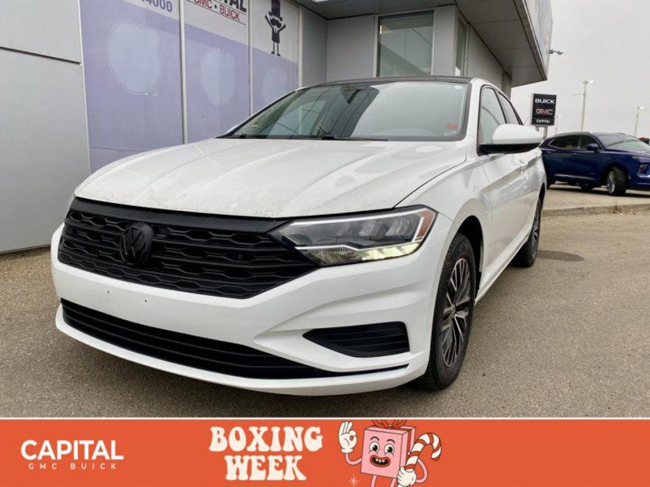 Used 2019 Volkswagen Jetta Highline * SUNROOF * LEATHER * BACK UP CAMERA * for sale in Edmonton, AB