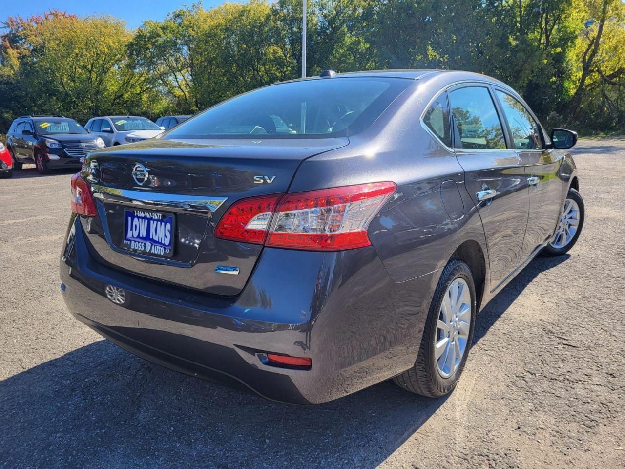 2015 Nissan Sentra SV Photo4