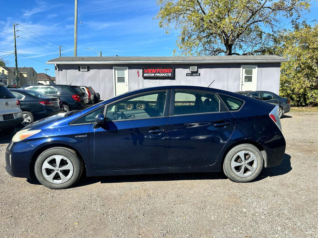 2013 Toyota Prius  - Photo #2