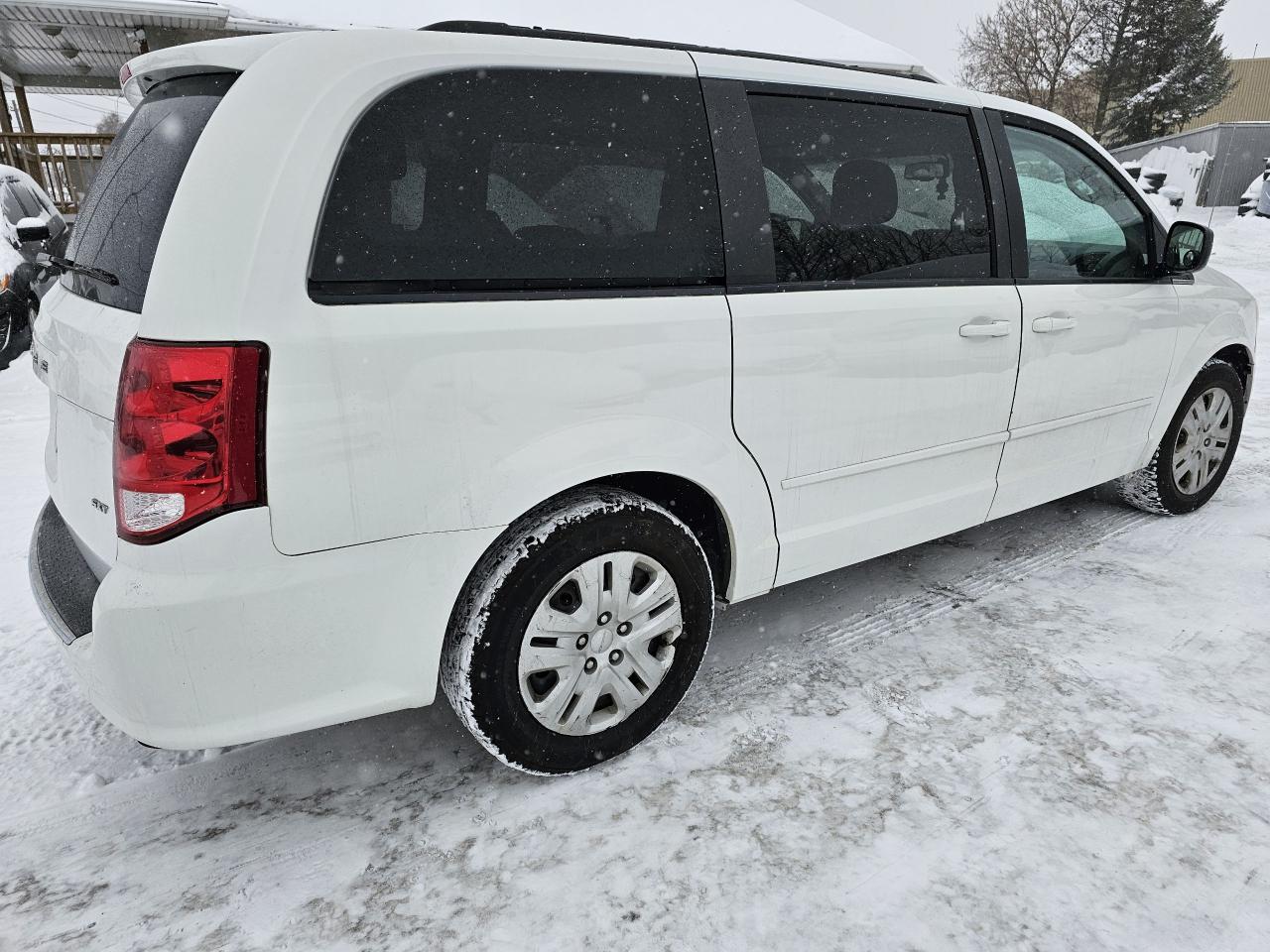 2017 Dodge Grand Caravan SXT, STO&GO, 7 PASS, POWER GROUP, A/C, 163 KM - Photo #4