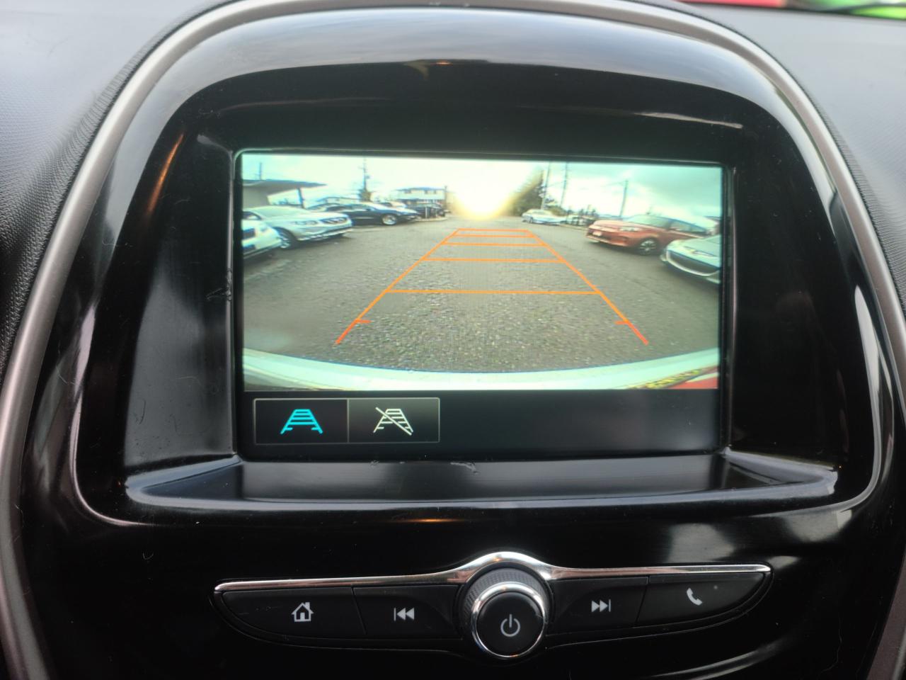 2017 Chevrolet Spark LT, AUTO, REAR VIEW CAMERA, BLUETOOTH, 76 KM - Photo #16