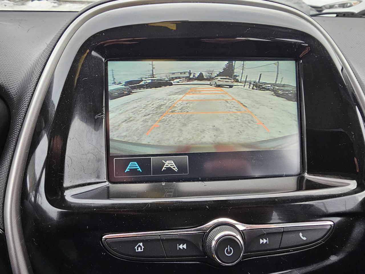 2017 Chevrolet Spark LT, AUTO, REAR VIEW CAMERA, BLUETOOTH, 76 KM Photo