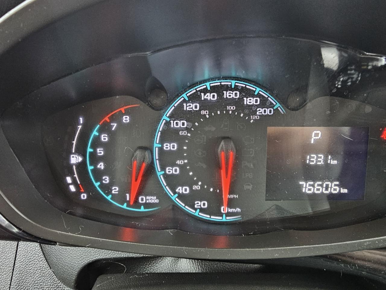 2017 Chevrolet Spark LT, AUTO, REAR VIEW CAMERA, BLUETOOTH, 76 KM Photo