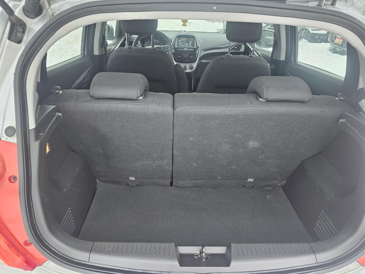 2017 Chevrolet Spark LT, AUTO, REAR VIEW CAMERA, BLUETOOTH, 76 KM Photo