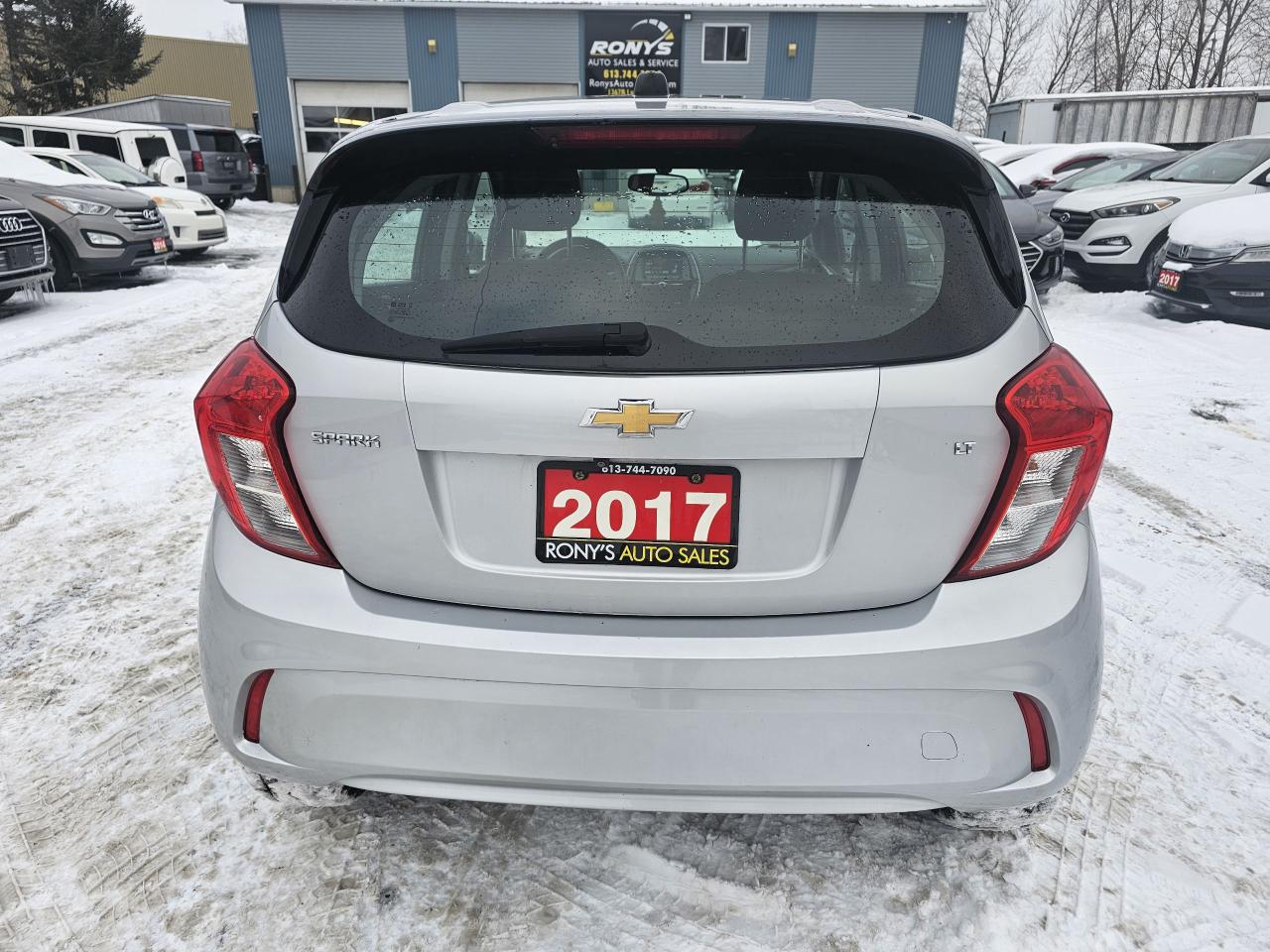 2017 Chevrolet Spark LT, AUTO, REAR VIEW CAMERA, BLUETOOTH, 76 KM Photo