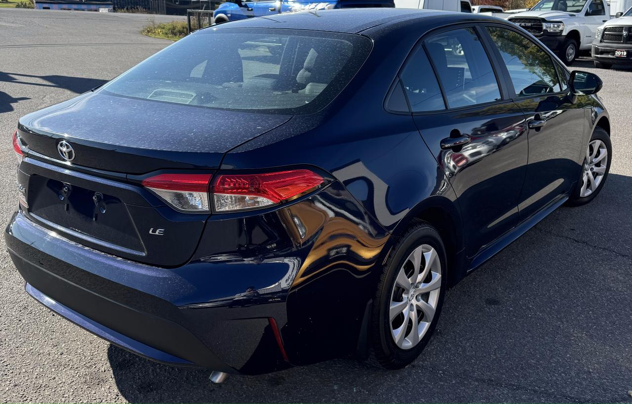 2020 Toyota Corolla LE - Photo #4