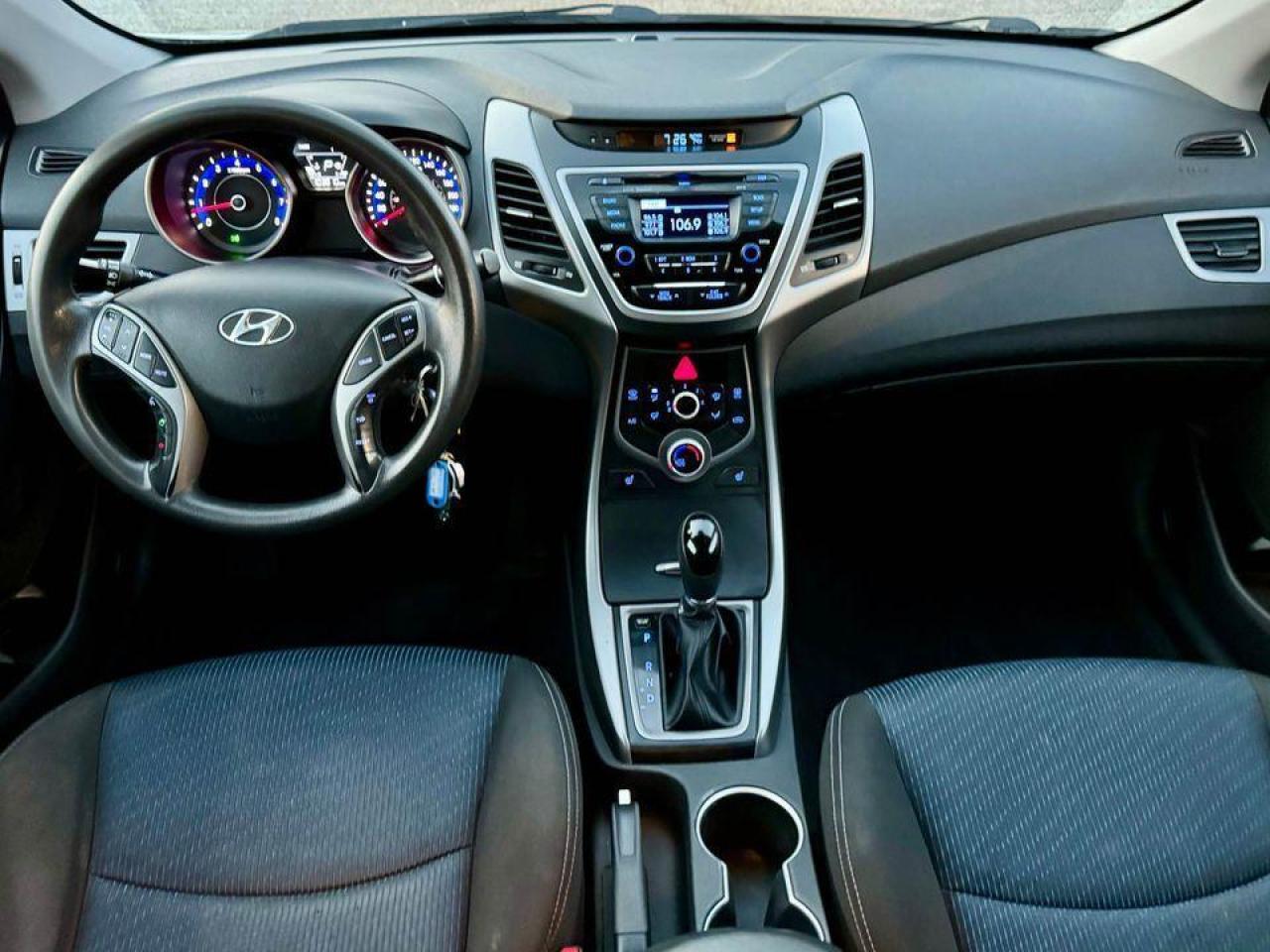 2014 Hyundai Elantra Coupe 2dr Cpe Auto GL Photo2
