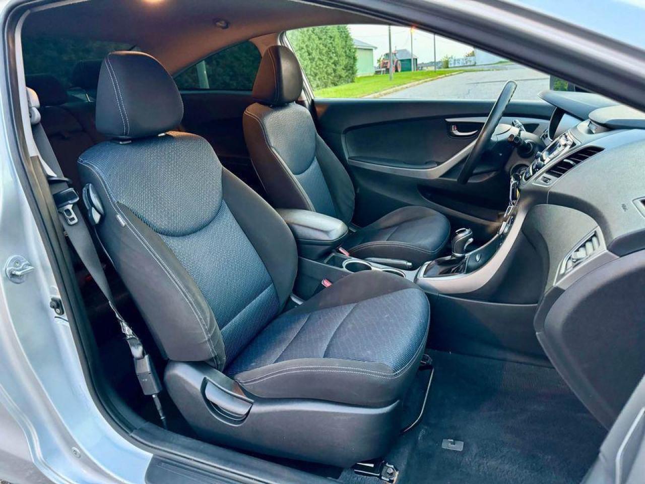 2014 Hyundai Elantra Coupe 2dr Cpe Auto GL - Photo #11
