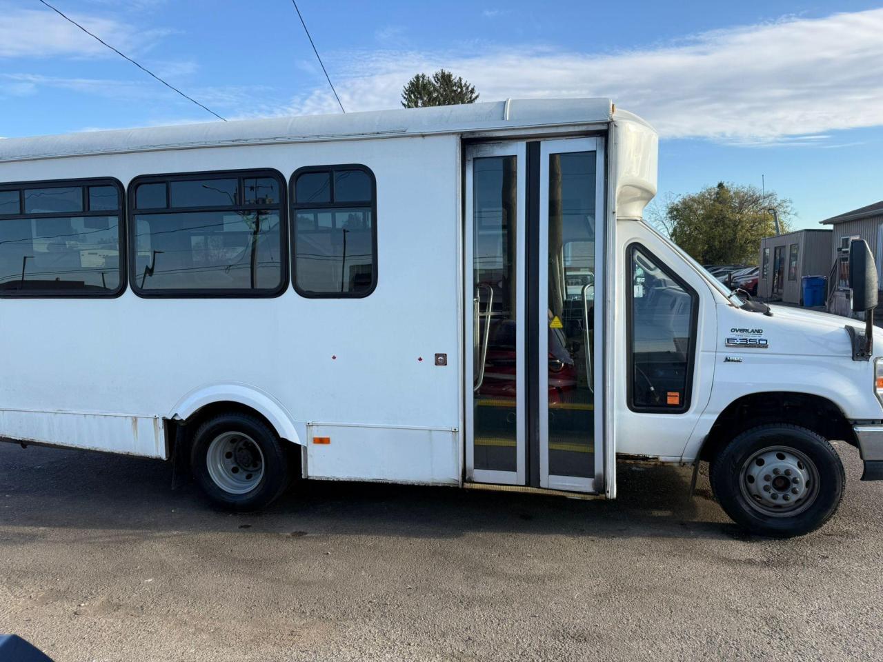 2010 Ford Econoline E350, GAS, 10 PASSENGER, AS IS SPECIAL - Photo #6