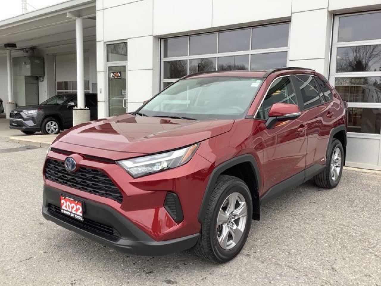 Used 2022 Toyota RAV4 Hybrid XLE for sale in North Bay, ON