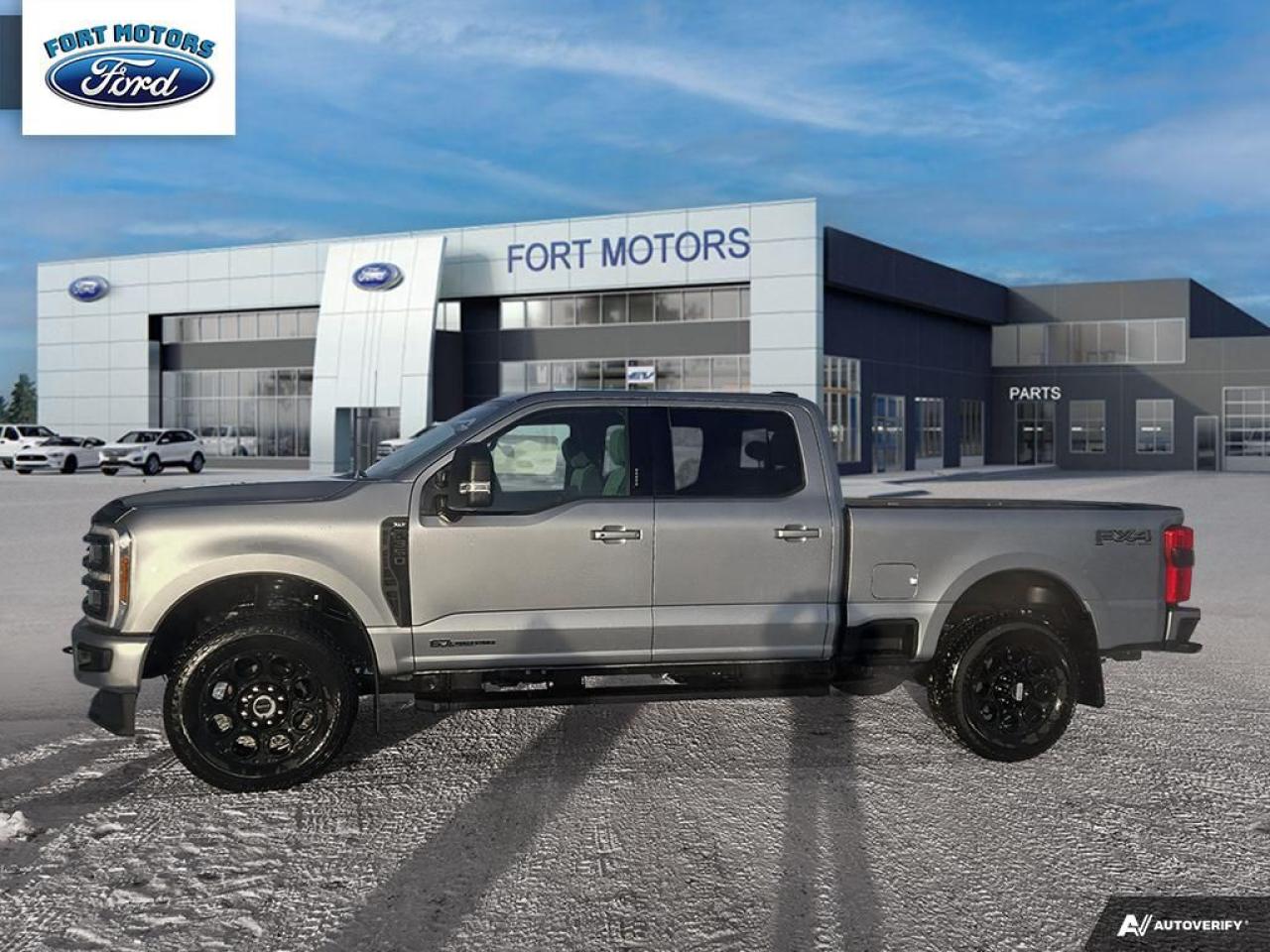 2024 Ford SUPERDUTY F-350® XLT Photo