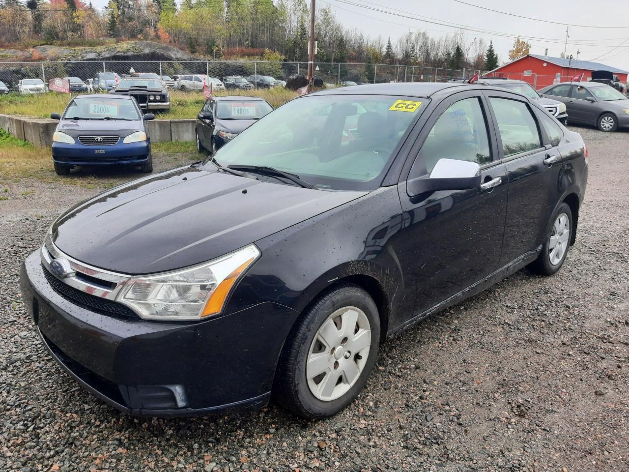 Used 2008 Ford Focus SE for sale in Jonquière, QC