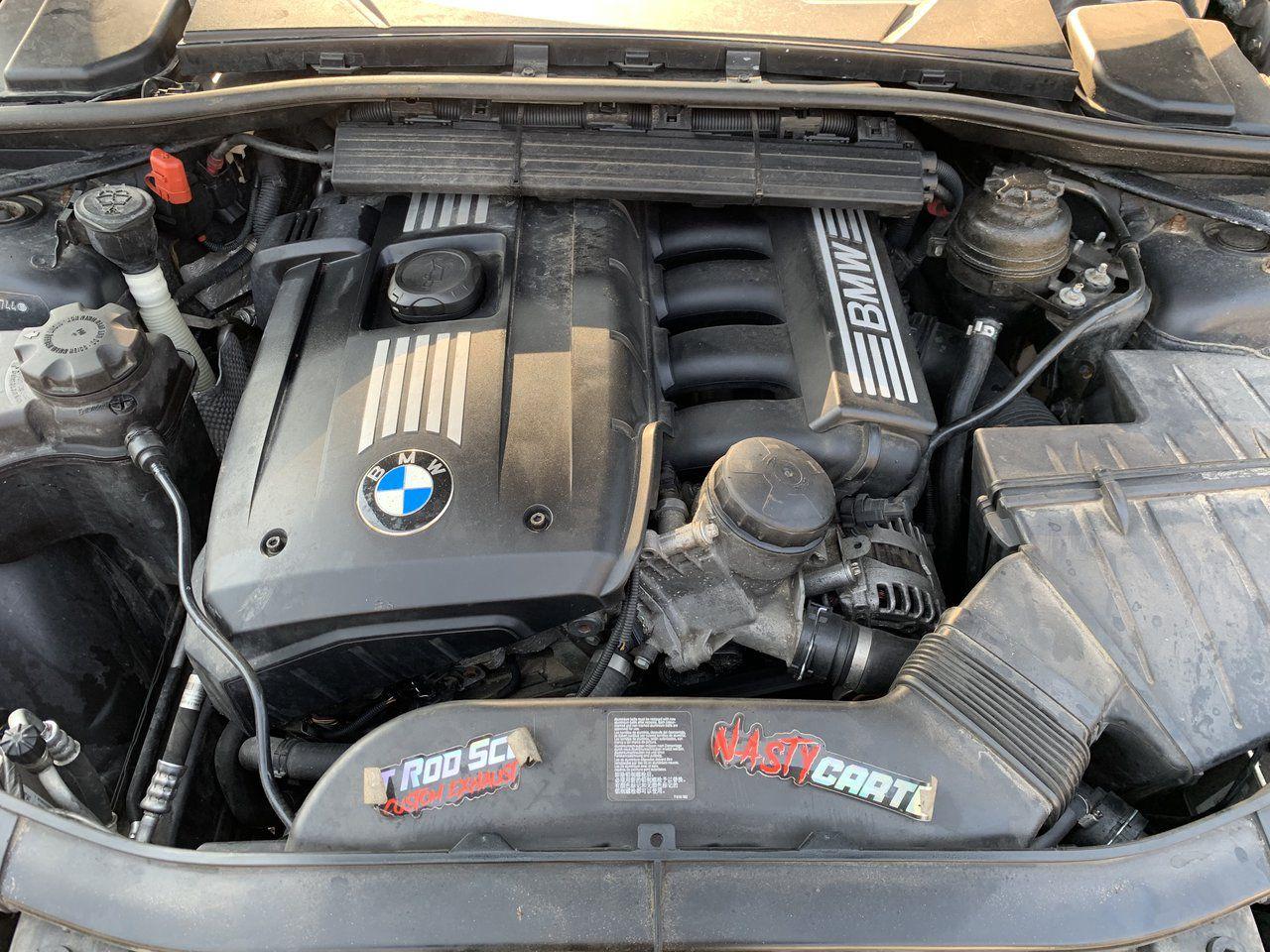 2011 BMW 3 Series Xdrive - Photo #21