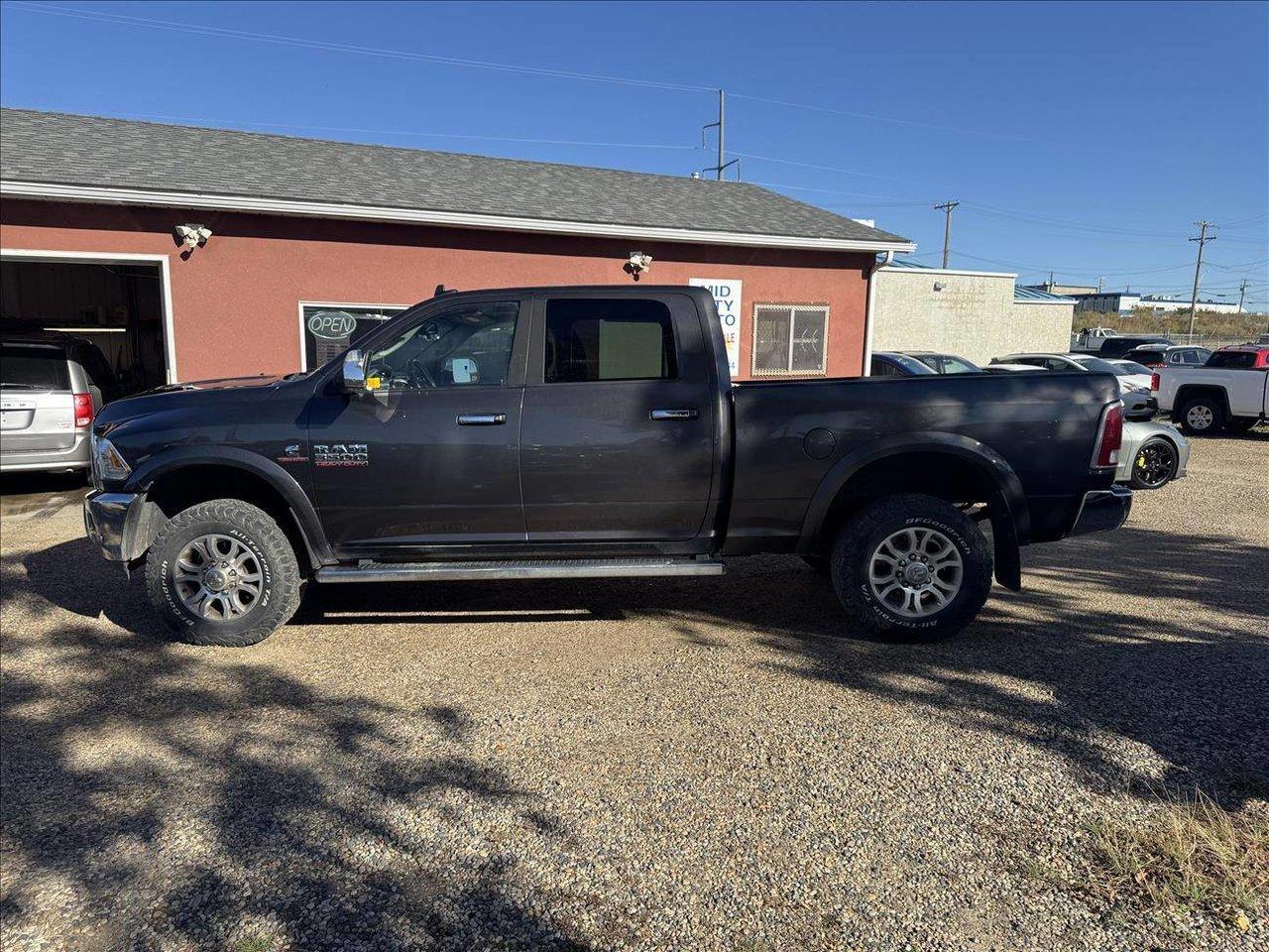 Used 2018 RAM 3500 LARAMIE CREW 6.7L DI for sale in Saskatoon, SK