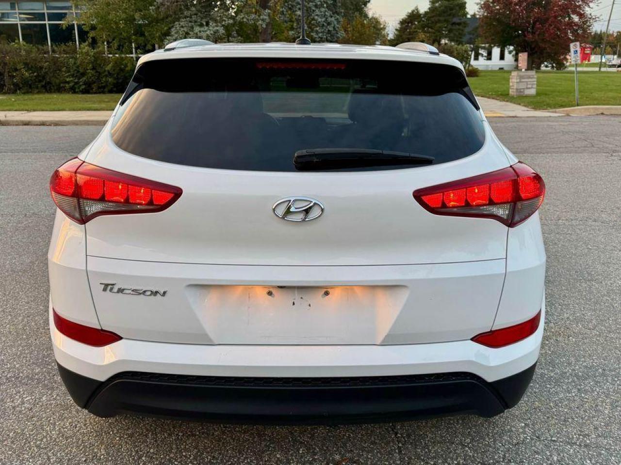 2016 Hyundai Tucson Premium - Photo #6
