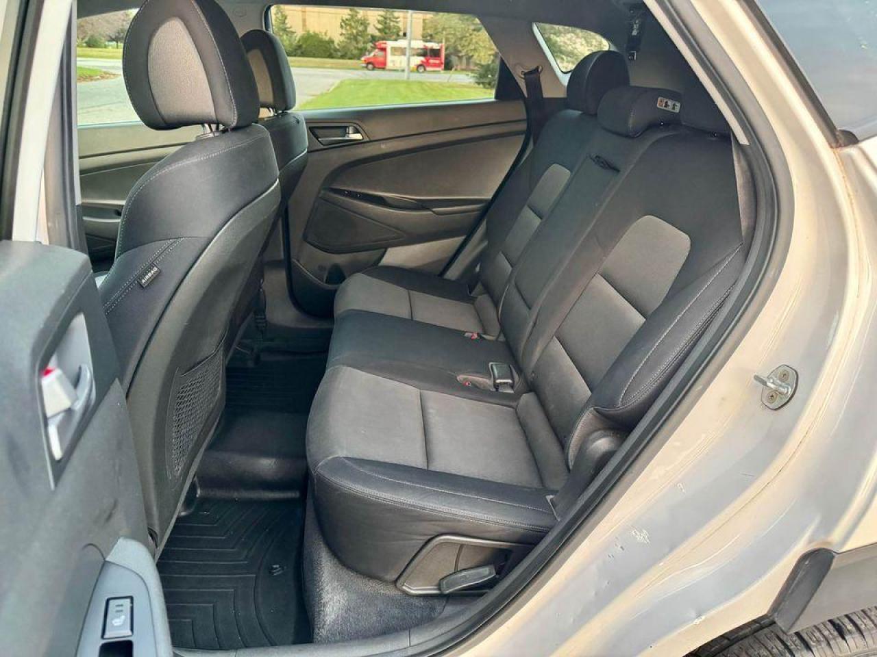 2016 Hyundai Tucson Premium - Photo #16