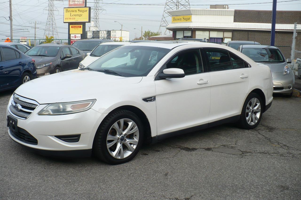 2010 Ford Taurus 4DR SDN SEL FWD Photo