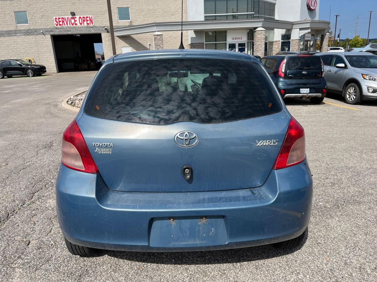 2008 Toyota Yaris CE Photo3