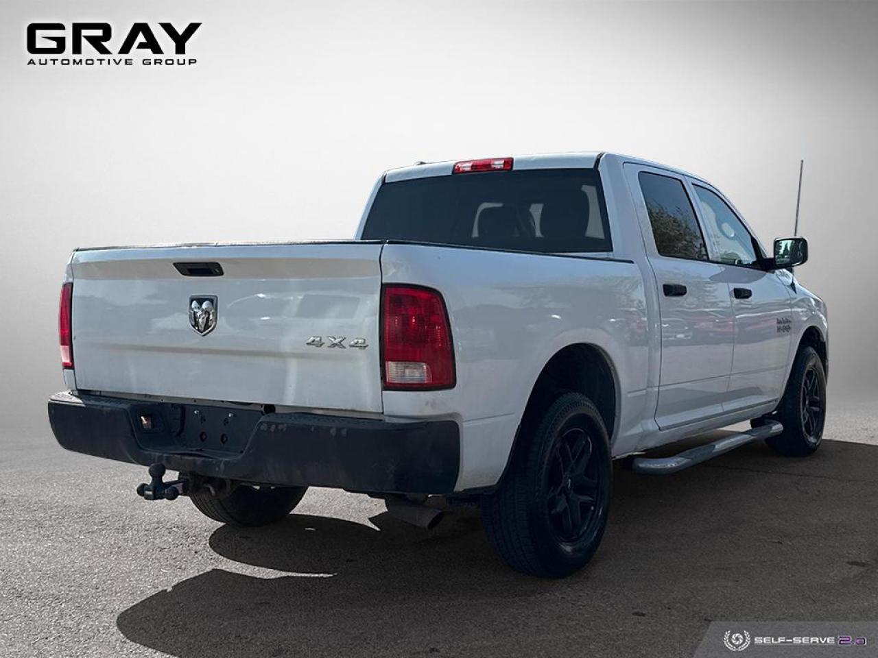 2013 RAM 1500 ST/5.7L V8/Crew/4x4 Photo4