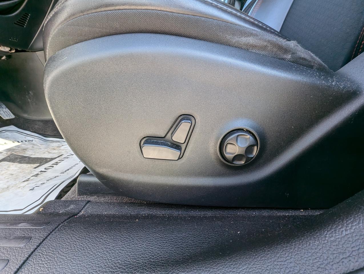 2019 Jeep Cherokee Trailhawk | Command Start | Leather | Htd Steering - Photo #12