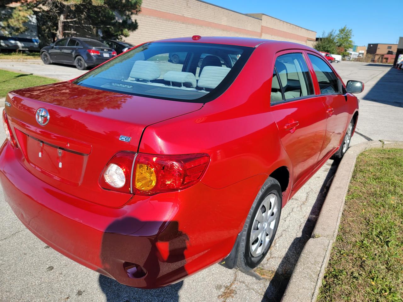 2010 Toyota Corolla CE - Photo #5