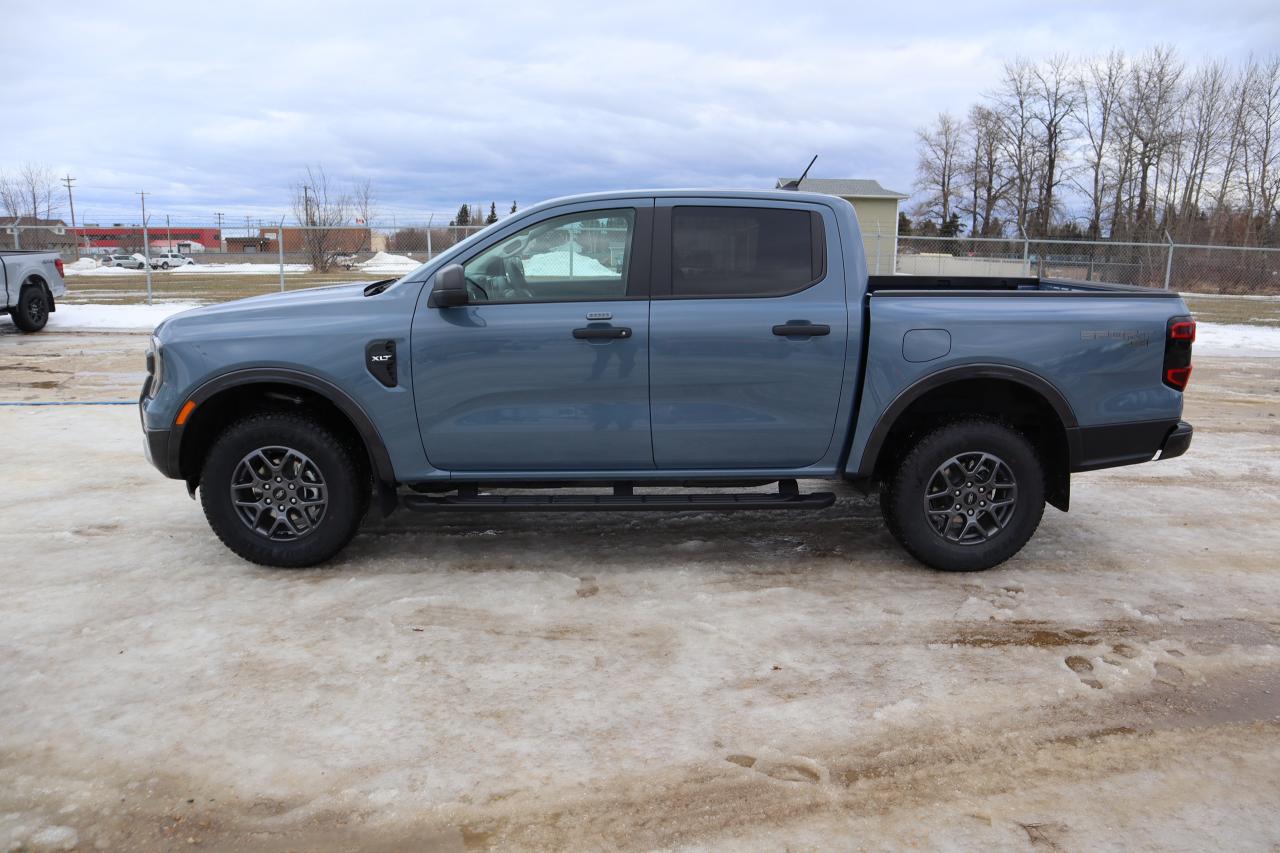 2024 Ford Ranger XLT Photo2