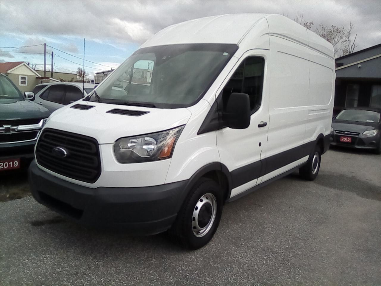 Used 2018 Ford Transit T-250 HR w/148-in. WB for sale in Leamington, ON