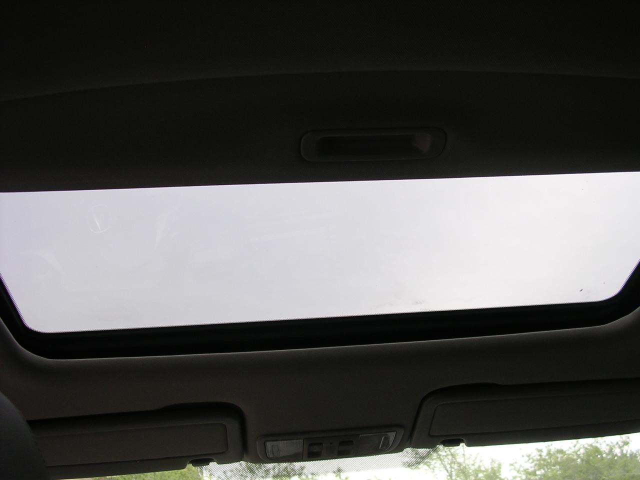 2011 Acura CSX Tech - Photo #8