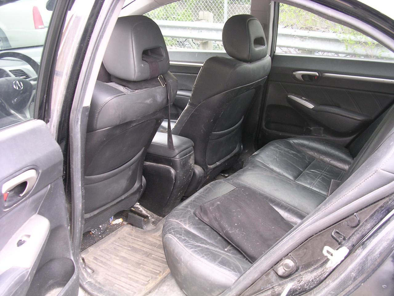 2011 Acura CSX Tech - Photo #6
