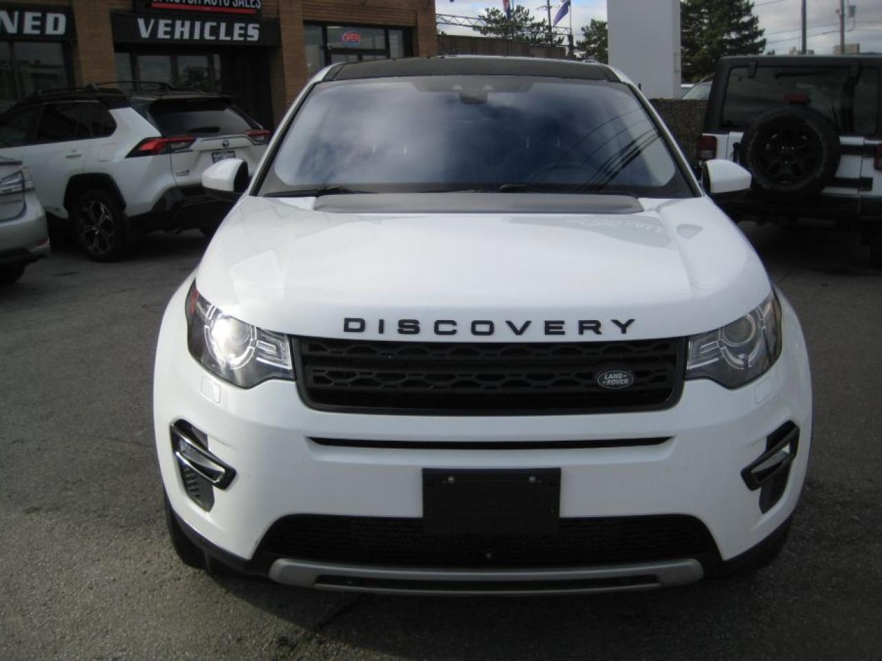 2017 Land Rover Discovery Sport HSE/NAVI/REAR CAM/PANO SUNROOF - Photo #4