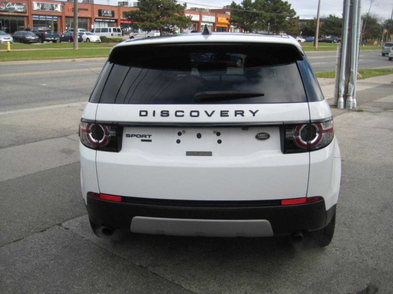 2017 Land Rover Discovery Sport HSE/NAVI/REAR CAM/PANO SUNROOF - Photo #8