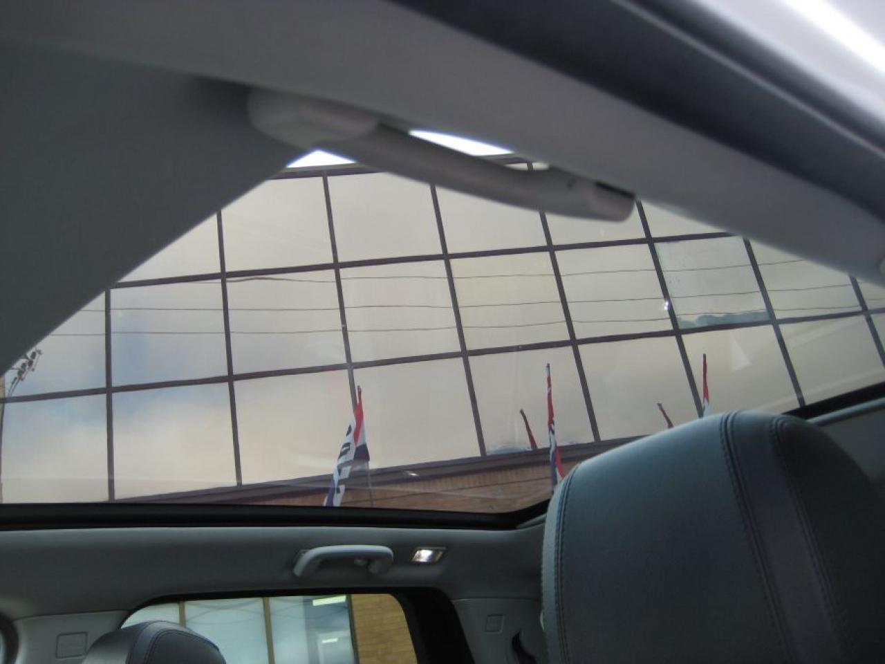 2017 Land Rover Discovery Sport HSE/NAVI/REAR CAM/PANO SUNROOF - Photo #13