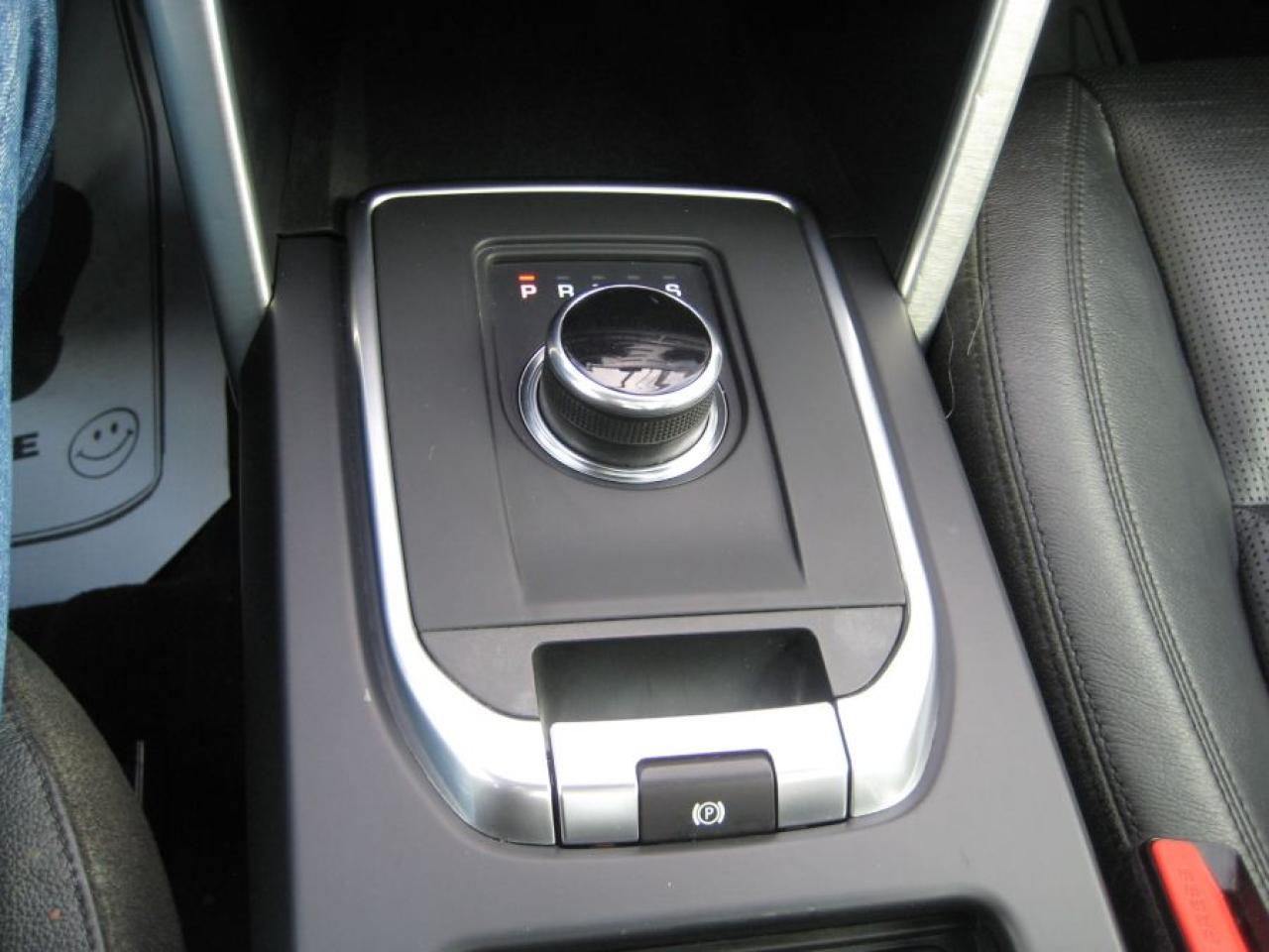2017 Land Rover Discovery Sport HSE/NAVI/REAR CAM/PANO SUNROOF - Photo #14