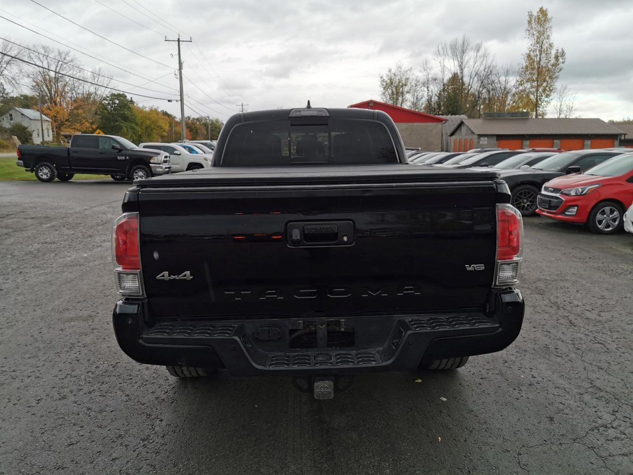 2017 Toyota Tacoma Double Cab Limited - Photo #4