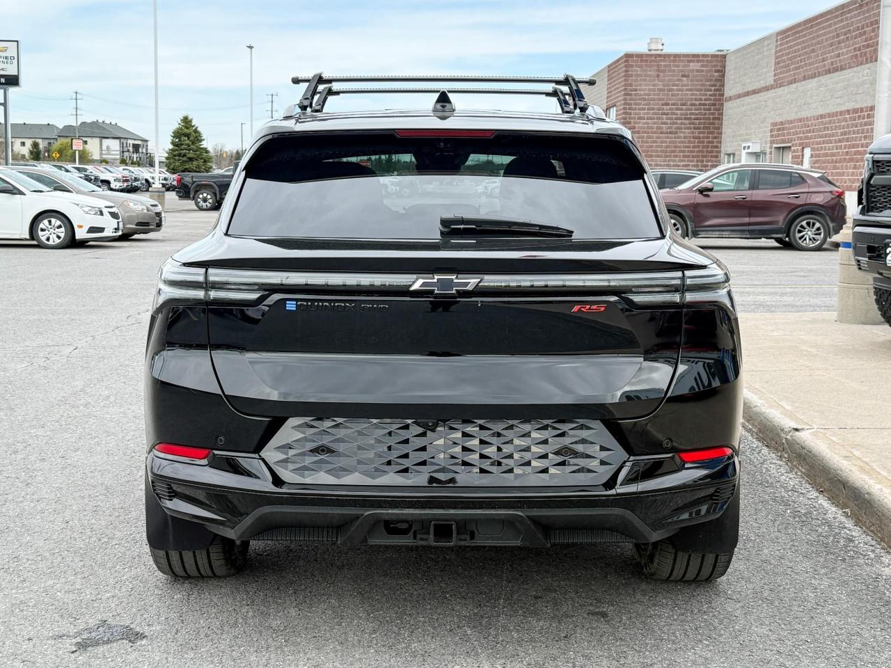 2025 Chevrolet Equinox EV RS FULLY ELECTRIC WITH REMOTE START/ENTRY, SUNROOF, HEATED SEATS, HEATED STEERING WHEEL, VENTILATED SEATS, POWER LIFTGATE, HD SURROUND VISION Photo