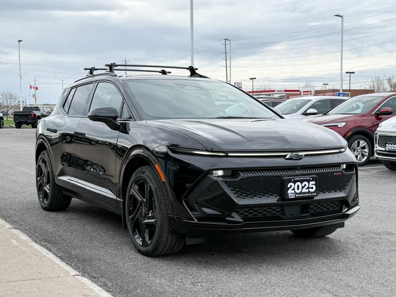 2025 Chevrolet Equinox EV RS FULLY ELECTRIC WITH REMOTE START/ENTRY, SUNROOF, HEATED SEATS, HEATED STEERING WHEEL, VENTILATED SEATS, POWER LIFTGATE, HD SURROUND VISION Photo