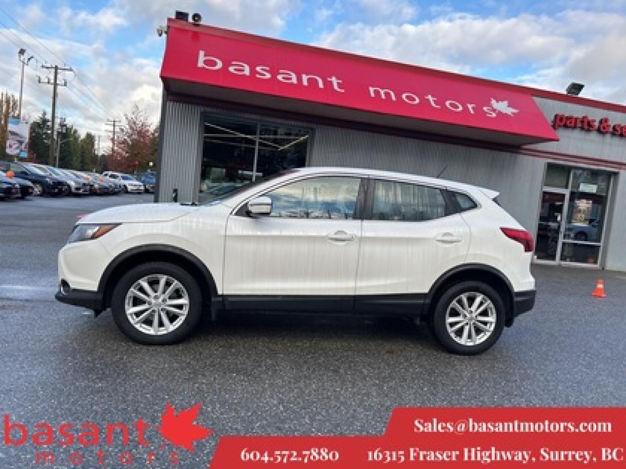 Used 2018 Nissan Qashqai Sunroof, Backup Cam, Fuel Efficient!! for sale in Surrey, BC