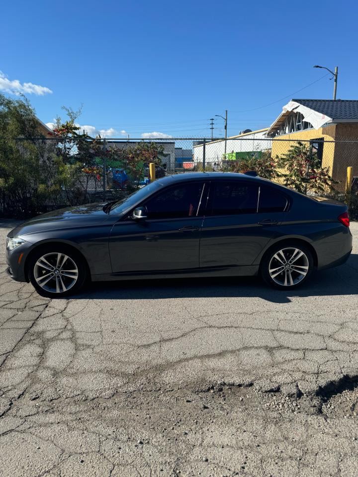 Used 2017 BMW 3 Series 330XI for sale in Mississauga, ON