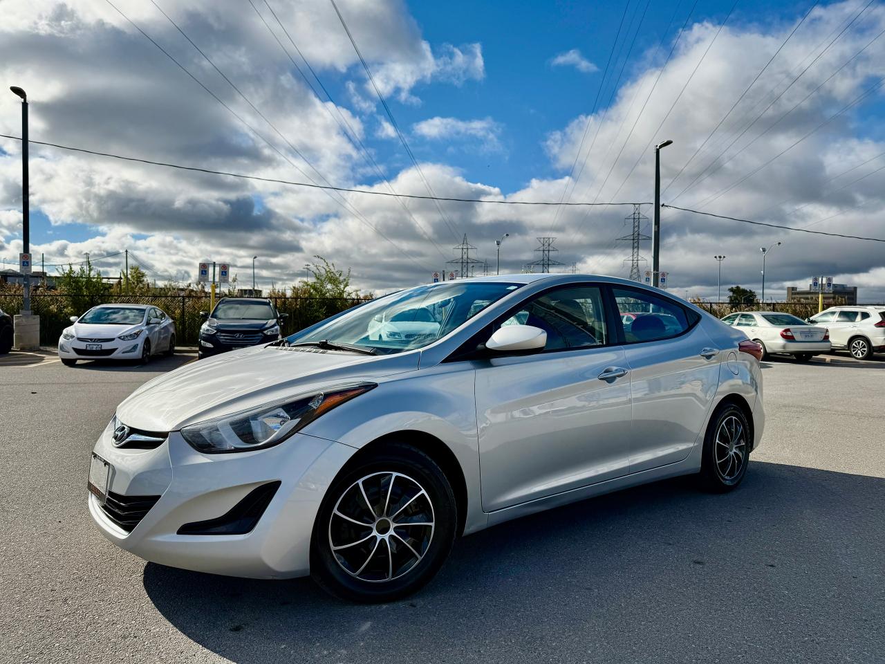 Used 2015 Hyundai Elantra 4DR SDN AUTO GL for sale in Toronto, ON