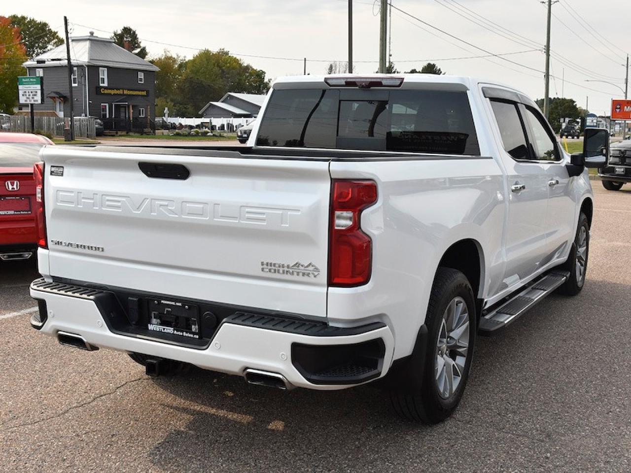 2021 Chevrolet Silverado 1500 4WD Crew Cab 147" High Country - Photo #3