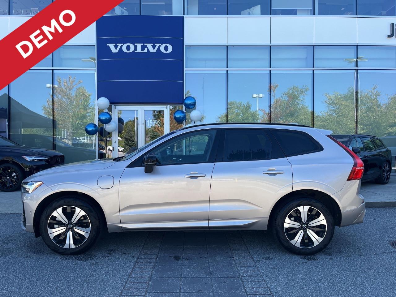 New 2023 Volvo XC60 Recharge T8 eAWD PHEV Plus Dark Theme for sale in Surrey, BC